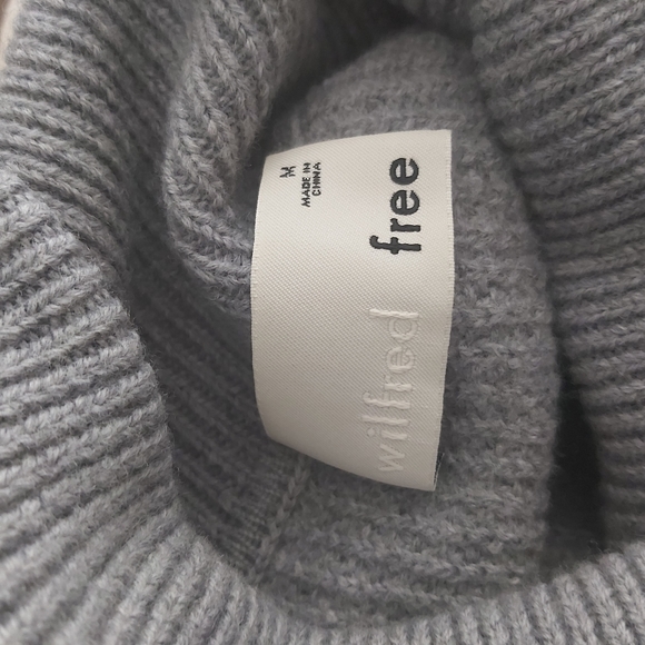 Aritzia Wilfred Free gray merino wool turtleneck knit sweater dress long line - Picture 9 of 14